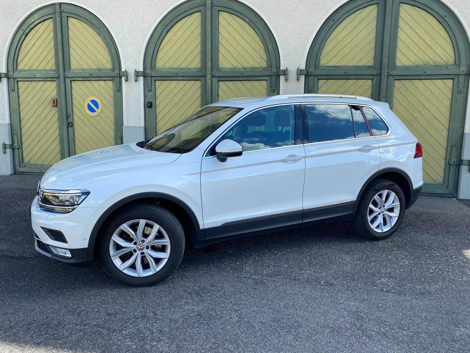 VW Tiguan 2.0 TDI SCR Highline 4Motion DSG, Diesel, Occasioni / Usate, Automatico - 4