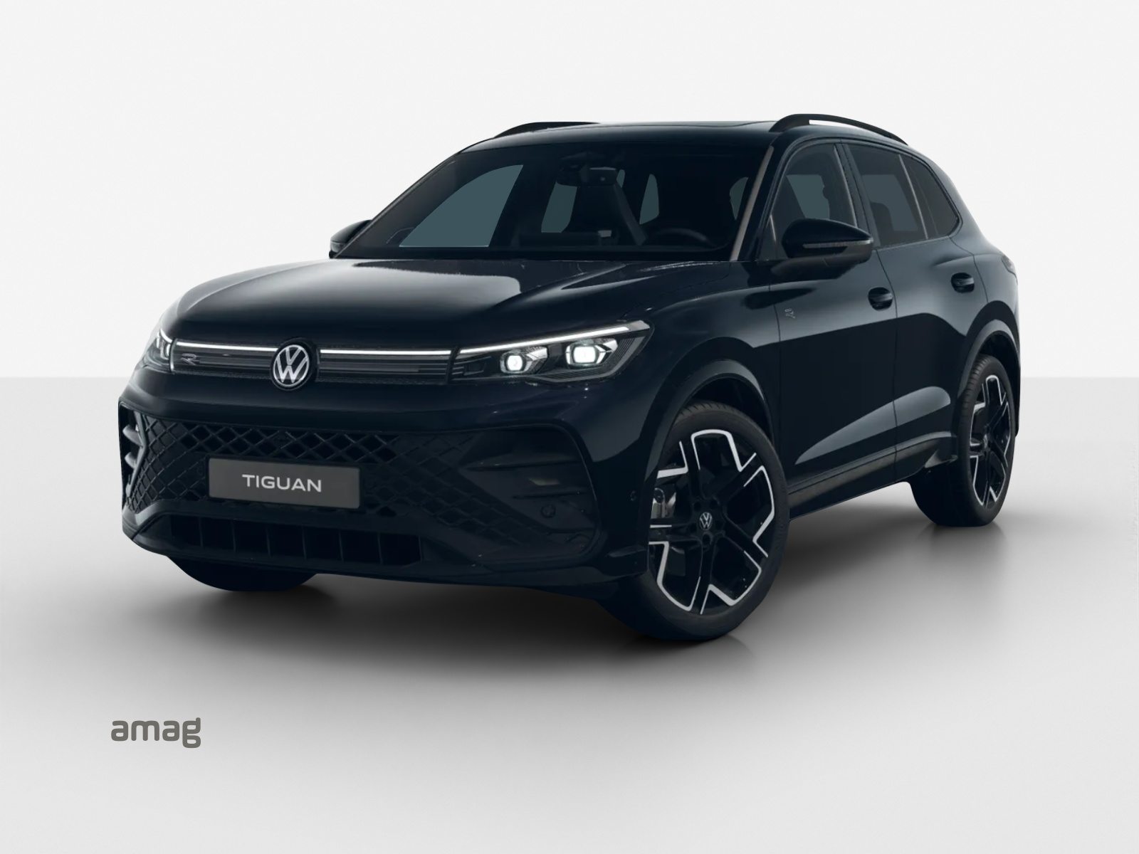 VW Tiguan R-Line