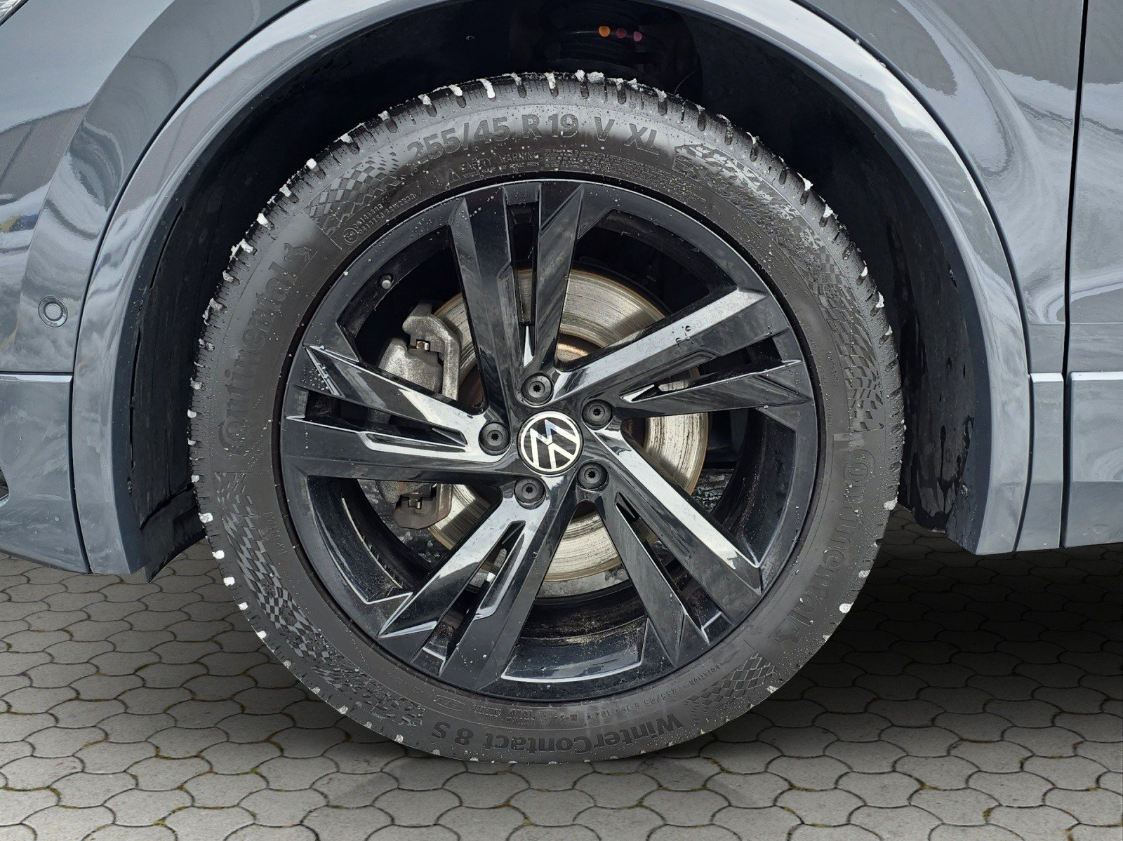 VW Tiguan 2.0 TDI SCR R-Line 4Motion DSG mit AHK, Diesel, Occasioni / Usate, Automatico - 6