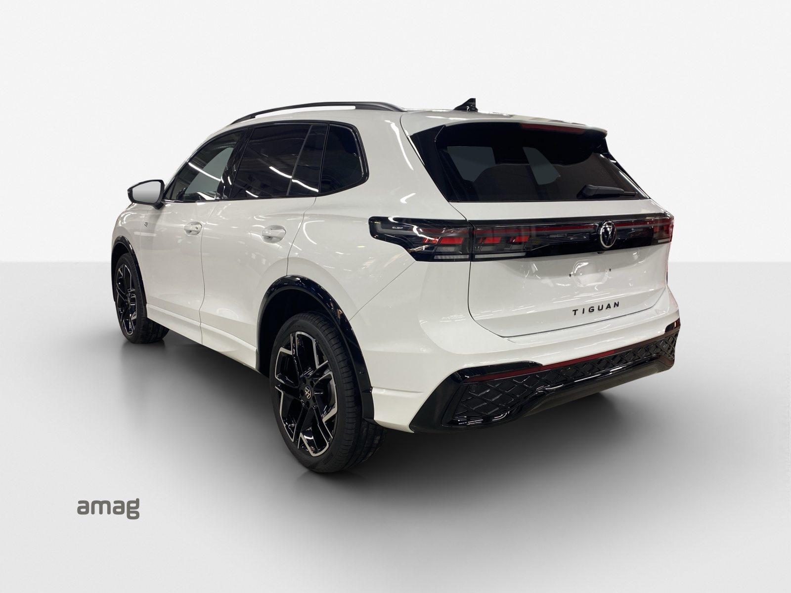 VW Tiguan R-Line, Diesel, Occasion / Gebraucht, Automatik - 3