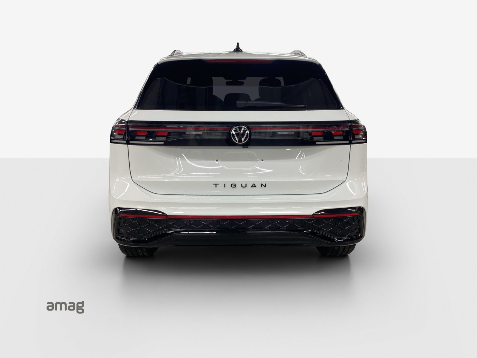 VW Tiguan R-Line, Diesel, Occasion / Gebraucht, Automatik - 4