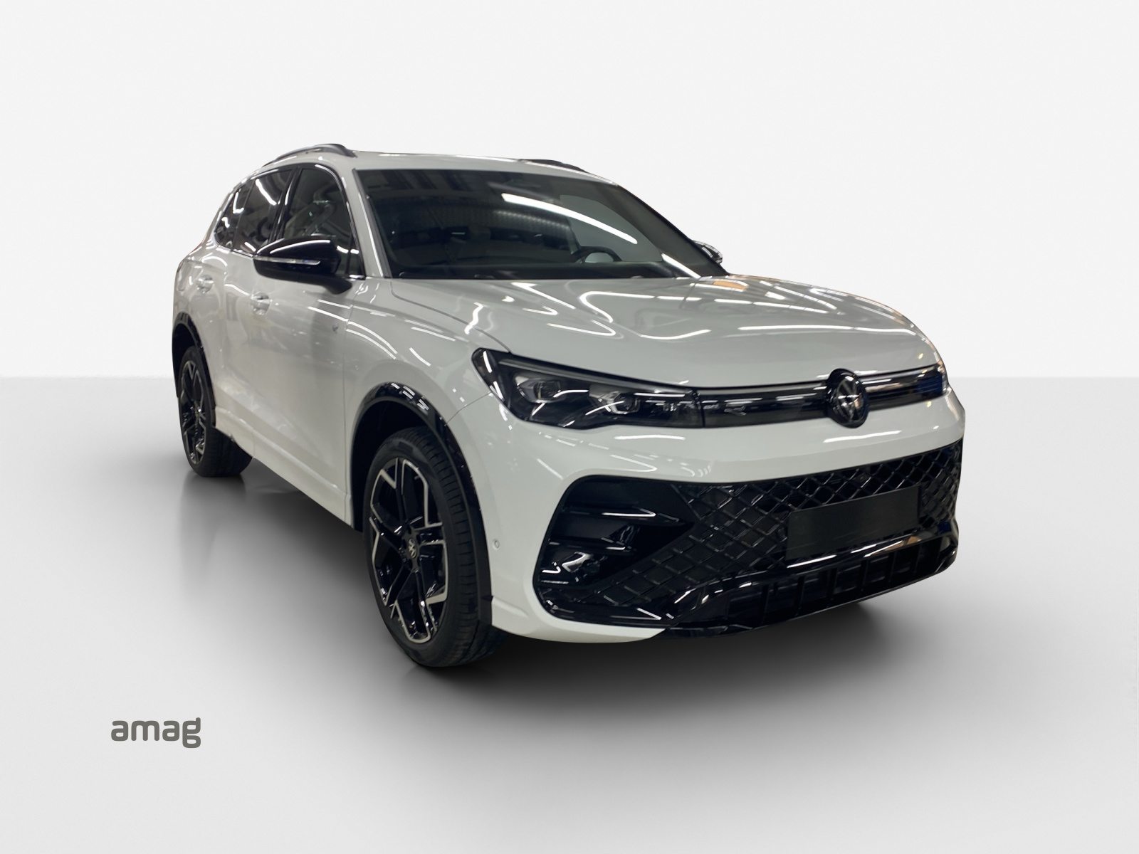 VW Tiguan R-Line, Diesel, Occasion / Gebraucht, Automatik - 6