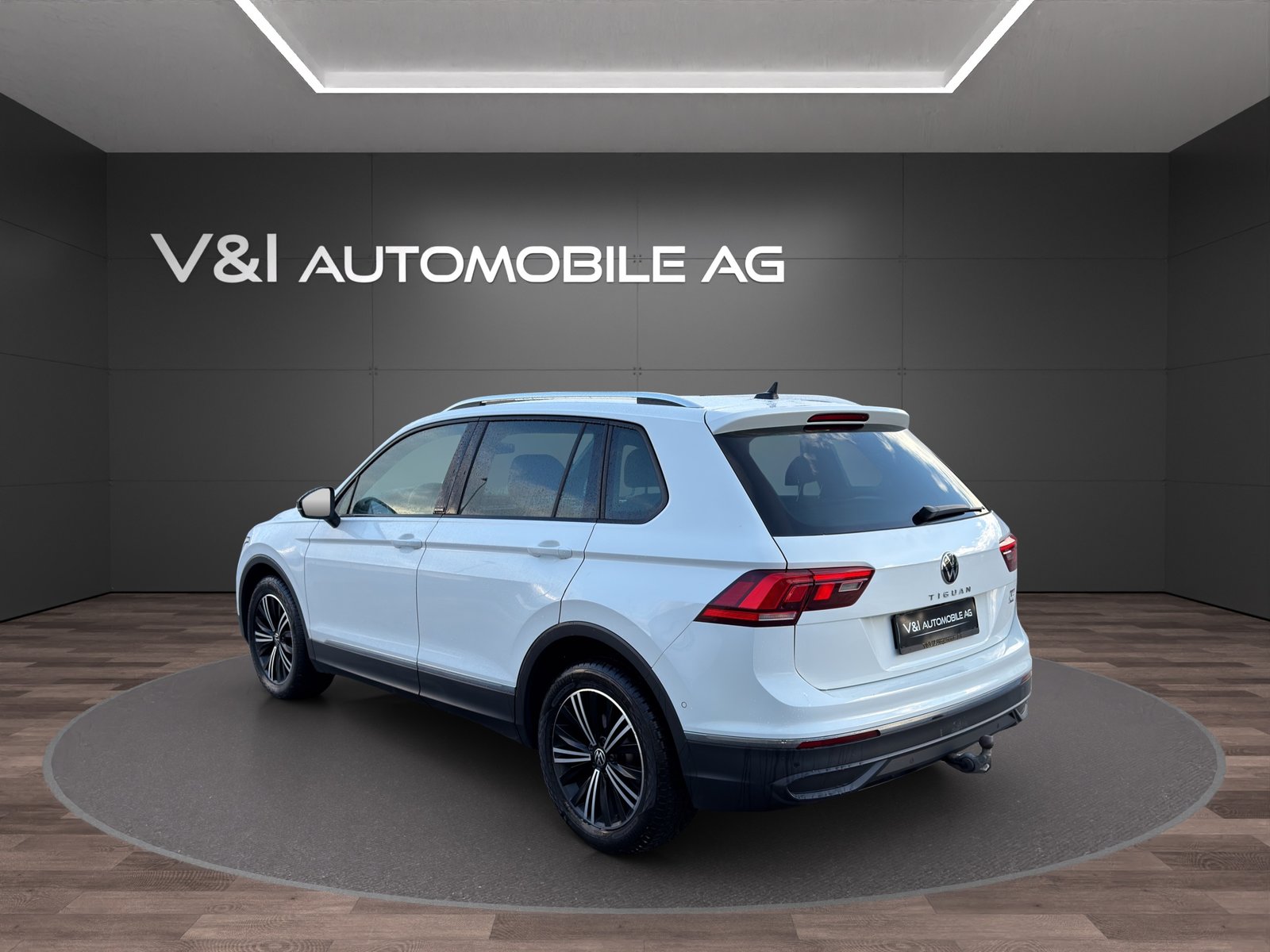 VW Tiguan 2.0 TDI SCR Life 4Motion DSG, Diesel, Occasioni / Usate, Automatico - 4