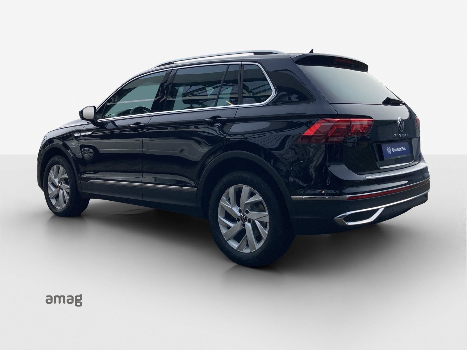 VW Tiguan Elegance, Diesel, Second hand / Used, Automatic - 3