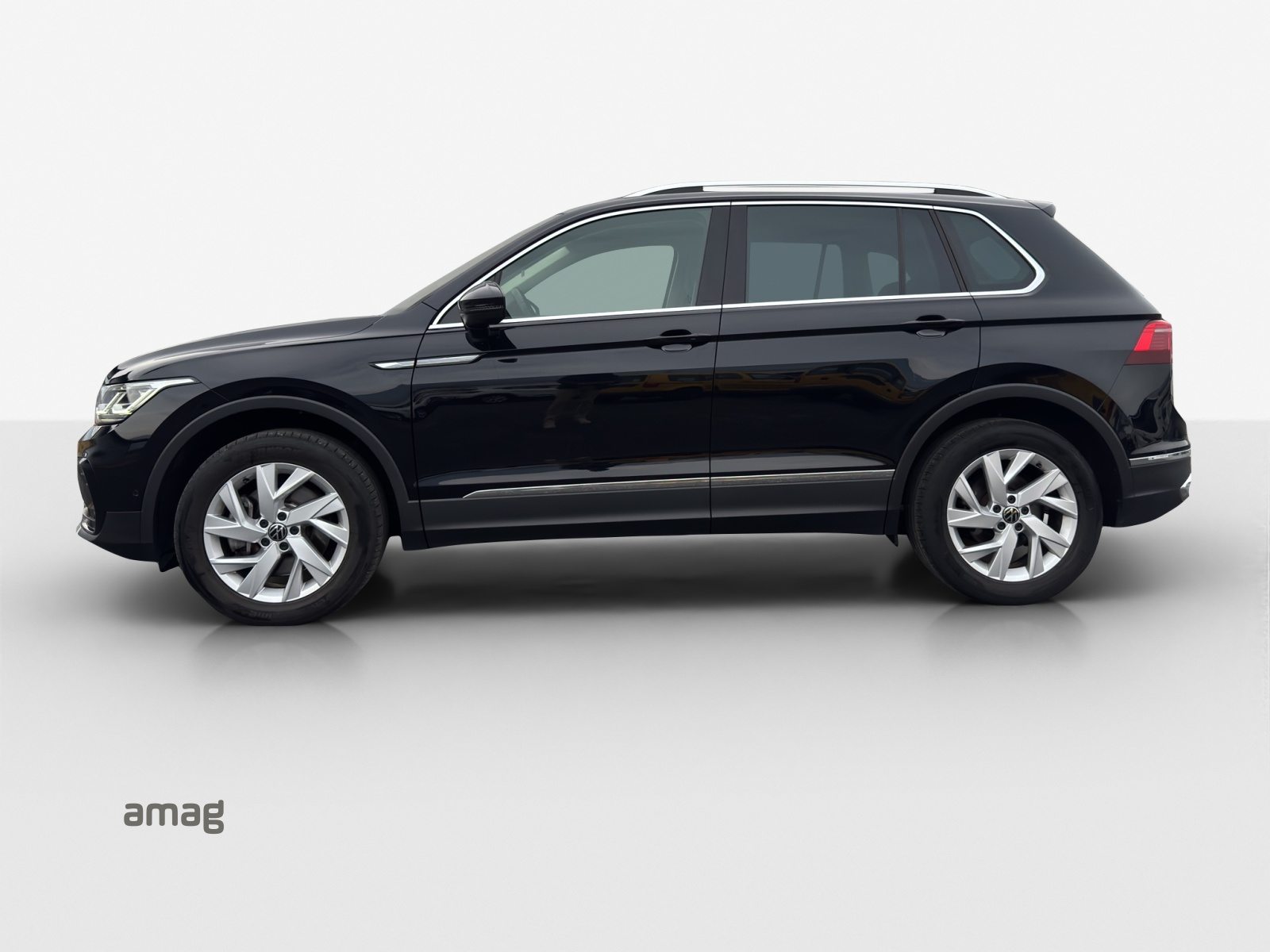 VW Tiguan Elegance, Diesel, Occasion / Gebraucht, Automatik - 2