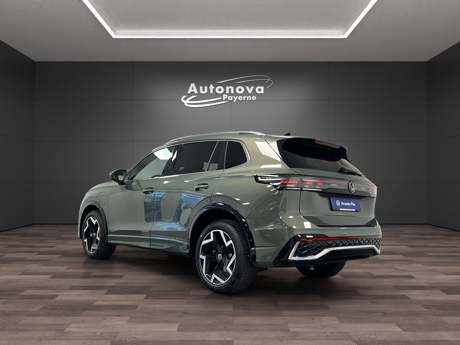 VW Tiguan 1.5 TSI evo2 eHybrid R-Line DSG, Plug-in-Hybrid Benzina/Elettrica, Occasioni / Usate, Automatico - 4
