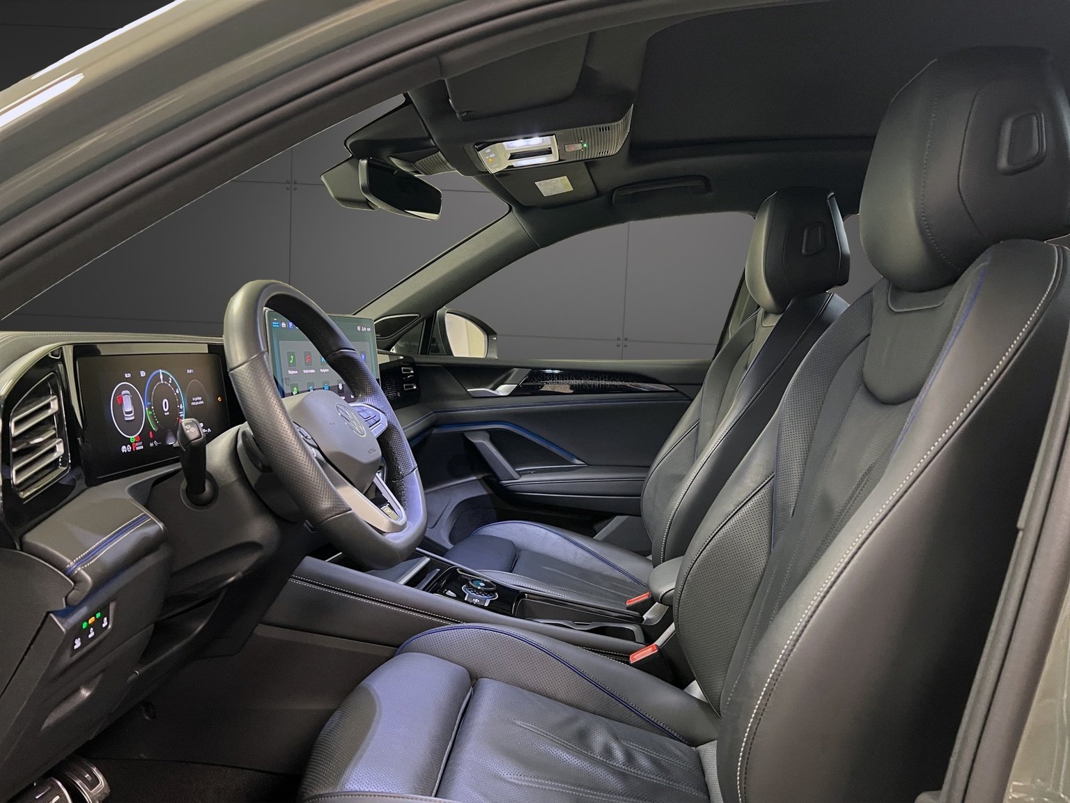 VW Tiguan 1.5 TSI evo2 eHybrid R-Line DSG, Plug-in-Hybrid Benzina/Elettrica, Occasioni / Usate, Automatico - 6