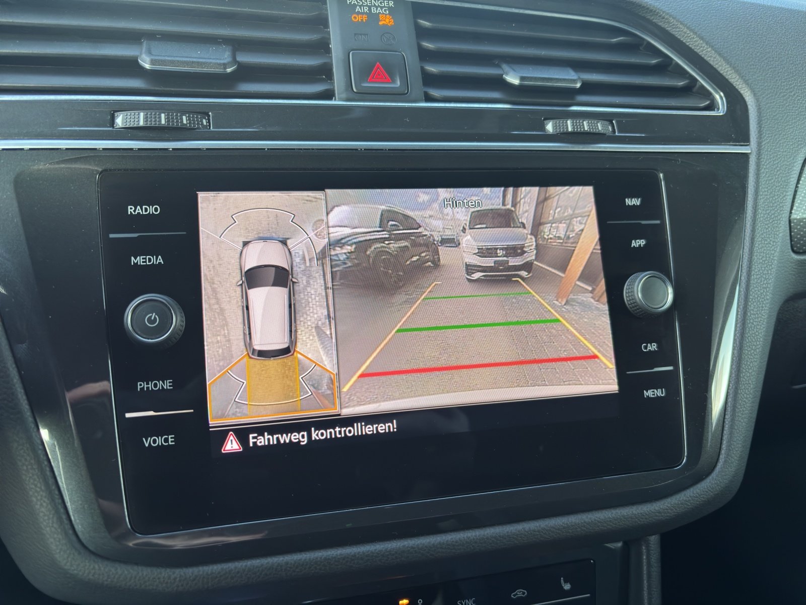 VW Tiguan 2.0TSI R-Line 4Motion DSG, Essence, Occasion / Utilisé, Automatique - 7