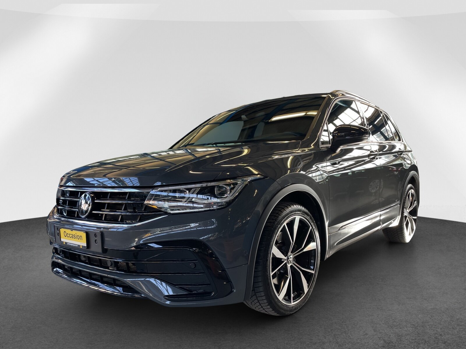VW Tiguan 2.0 TDI SCR R-Line DSG, Diesel, Second hand / Used, Automatic - 3