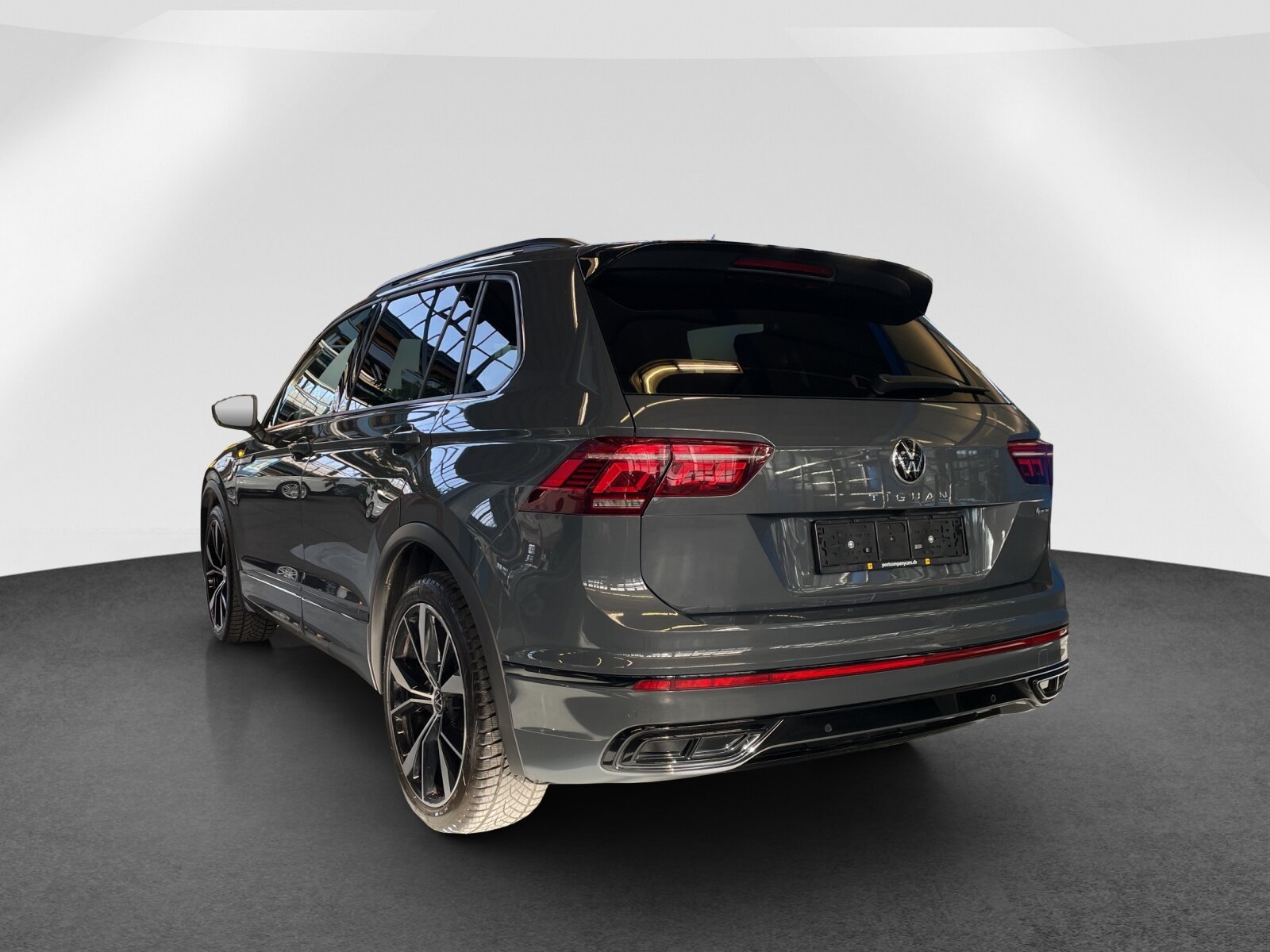 VW Tiguan 2.0 TDI SCR R-Line DSG, Diesel, Second hand / Used, Automatic - 4