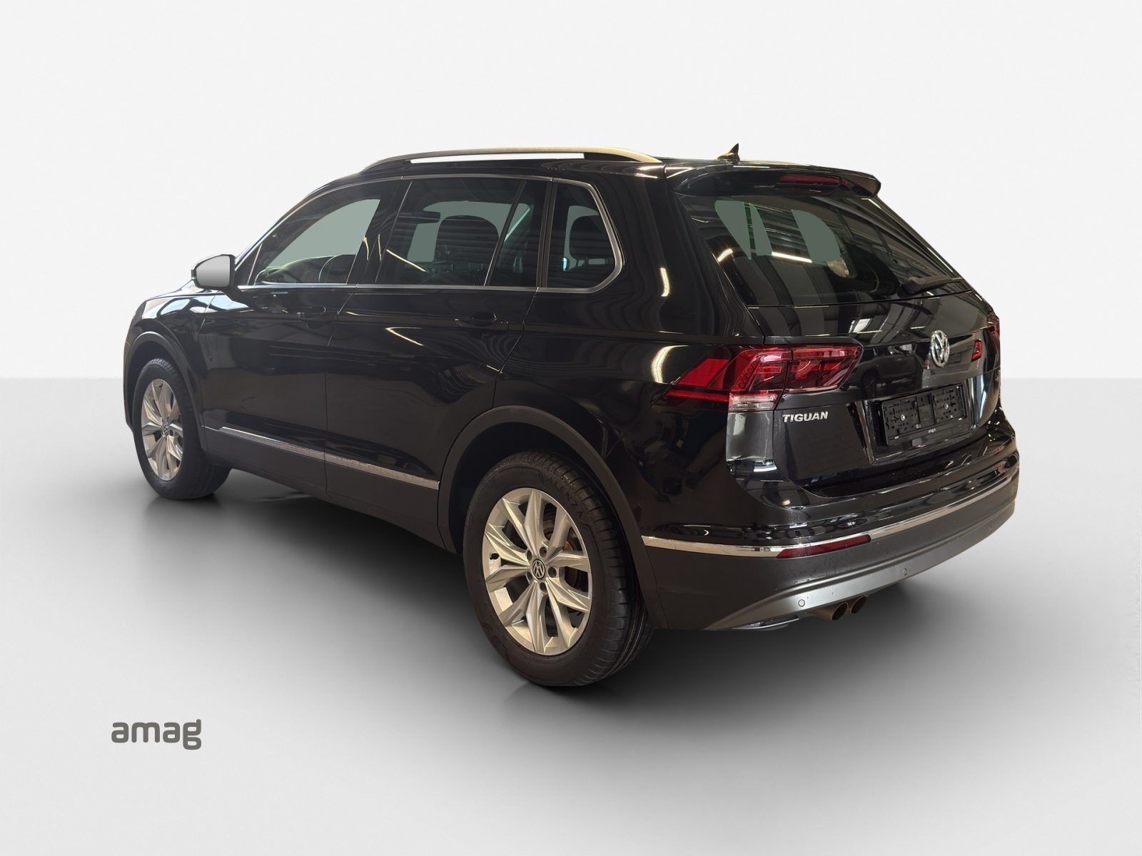 VW Tiguan Highline, Essence, Occasion / Utilisé, Automatique - 3