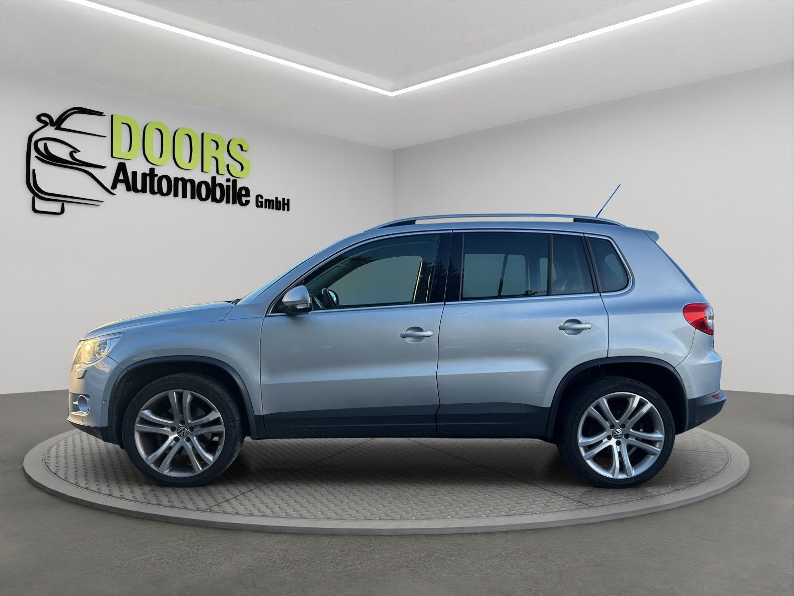 VW Tiguan 2.0 TSI SportStyle, Benzin, Occasion / Gebraucht, Handschaltung - 7