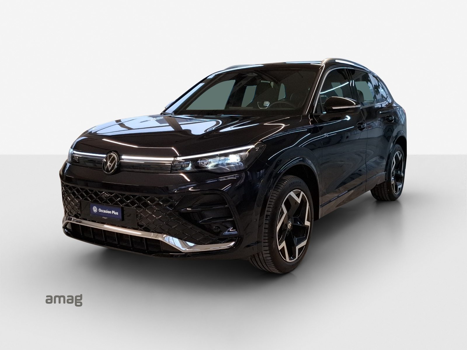 VW Tiguan R-Line
