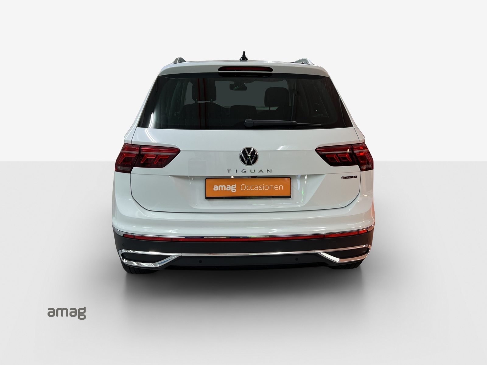 VW Tiguan Elegance, Diesel, Second hand / Used, Automatic - 4