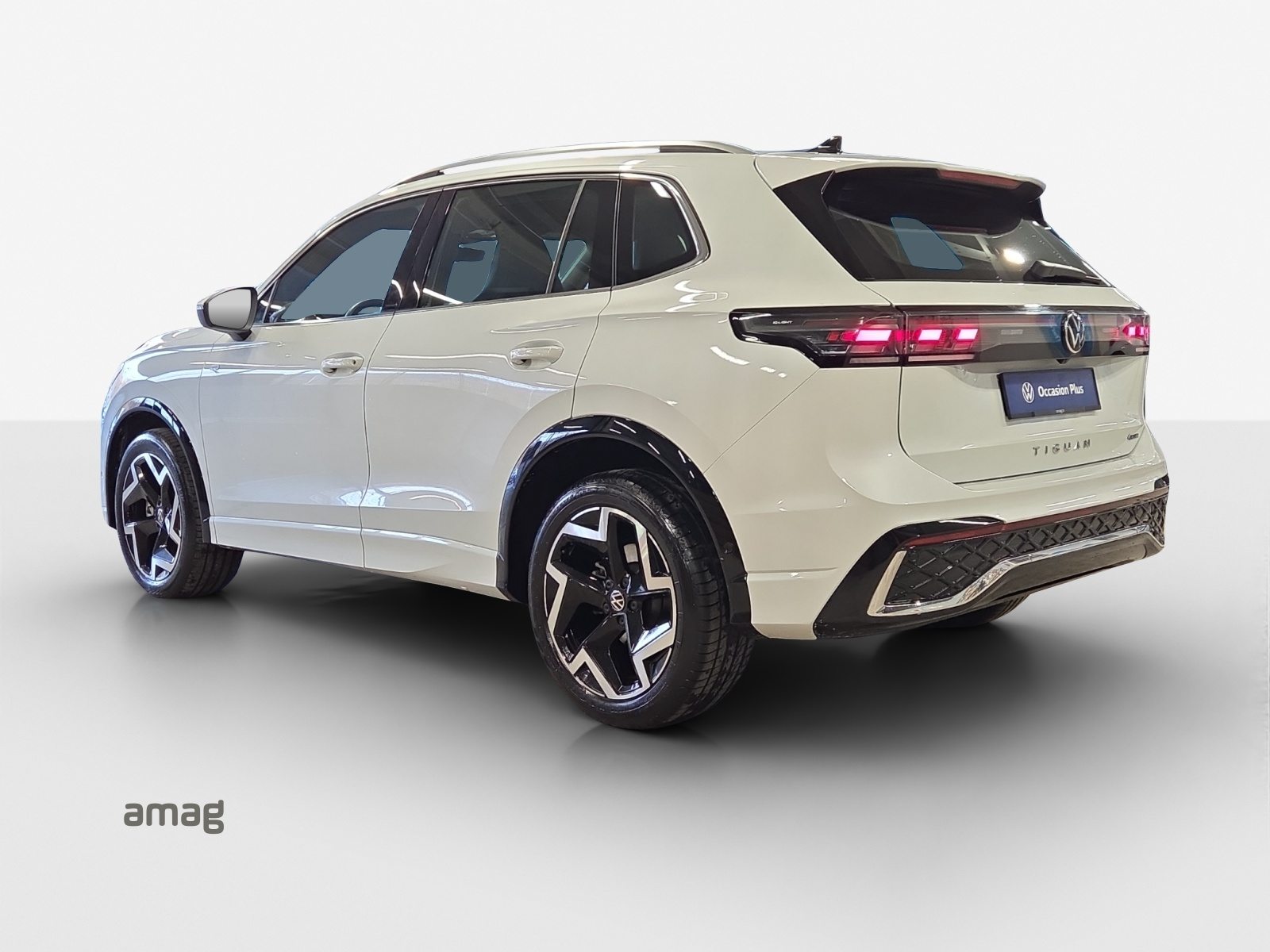 VW Tiguan R-Line, Diesel, Occasion / Gebraucht, Automatik - 3