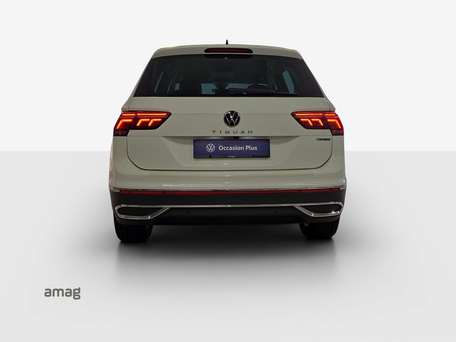 VW Tiguan Elegance, Diesel, Second hand / Used, Automatic - 4