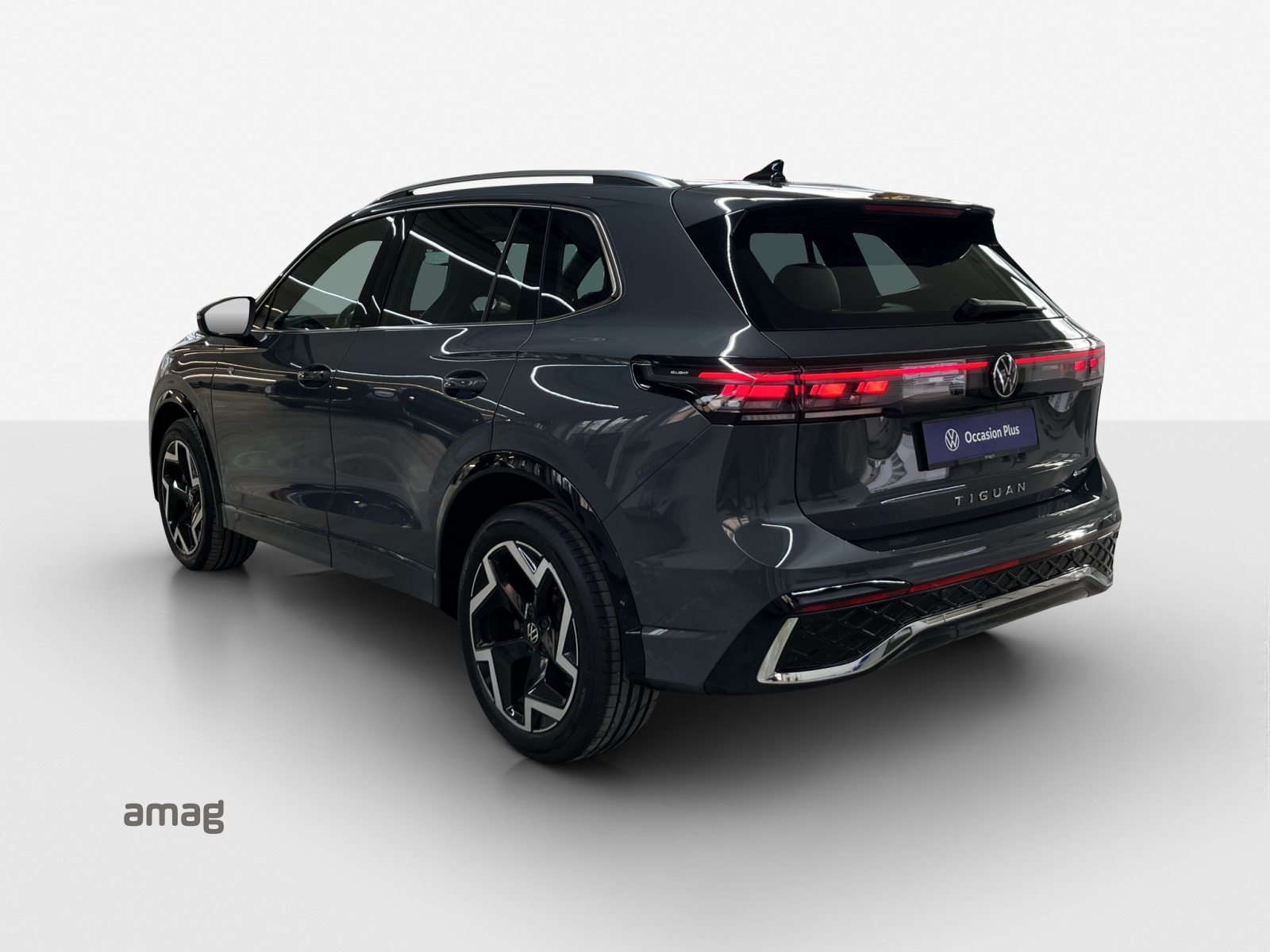 VW Tiguan R-Line, Diesel, Occasion / Gebraucht, Automatik - 3