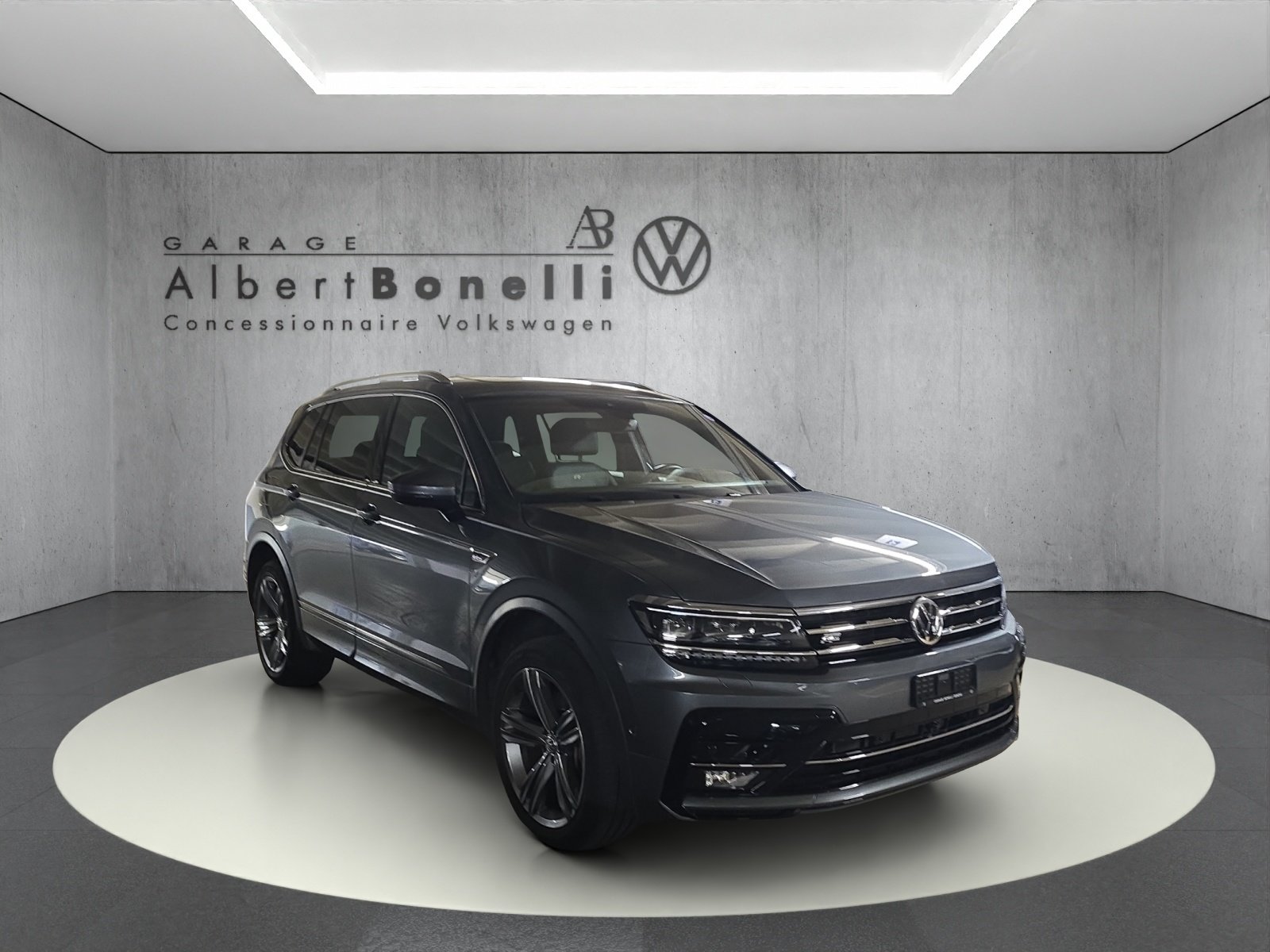 VW Tiguan Allspace 2.0TSI Highline 4Motion DSG, Benzin, Occasion / Gebraucht, Automatik - 3