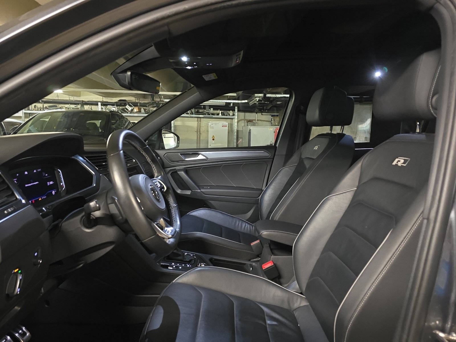 VW Tiguan Allspace 2.0TSI Highline 4Motion DSG, Benzin, Occasion / Gebraucht, Automatik - 5