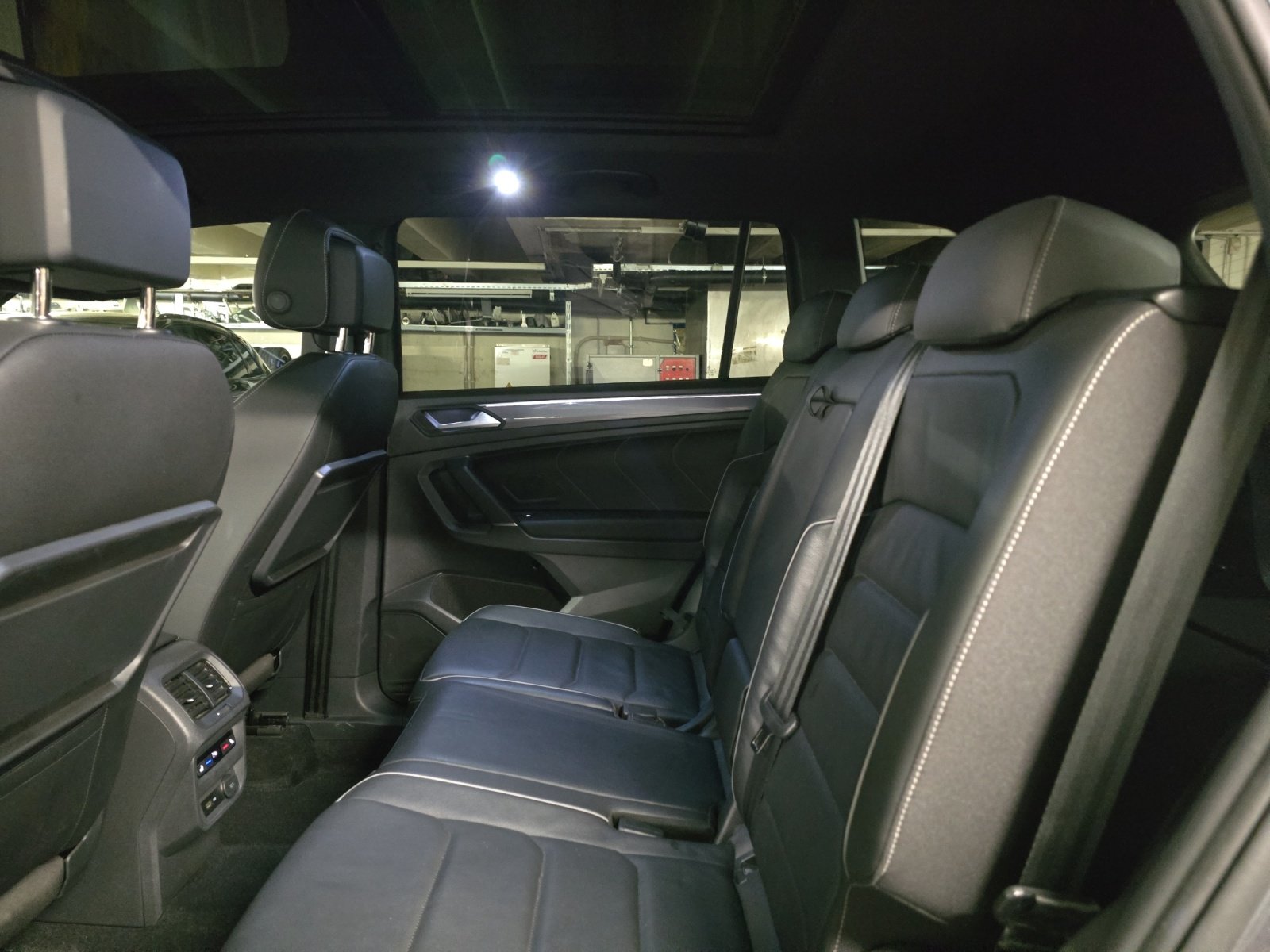 VW Tiguan Allspace 2.0TSI Highline 4Motion DSG, Benzin, Occasion / Gebraucht, Automatik - 6