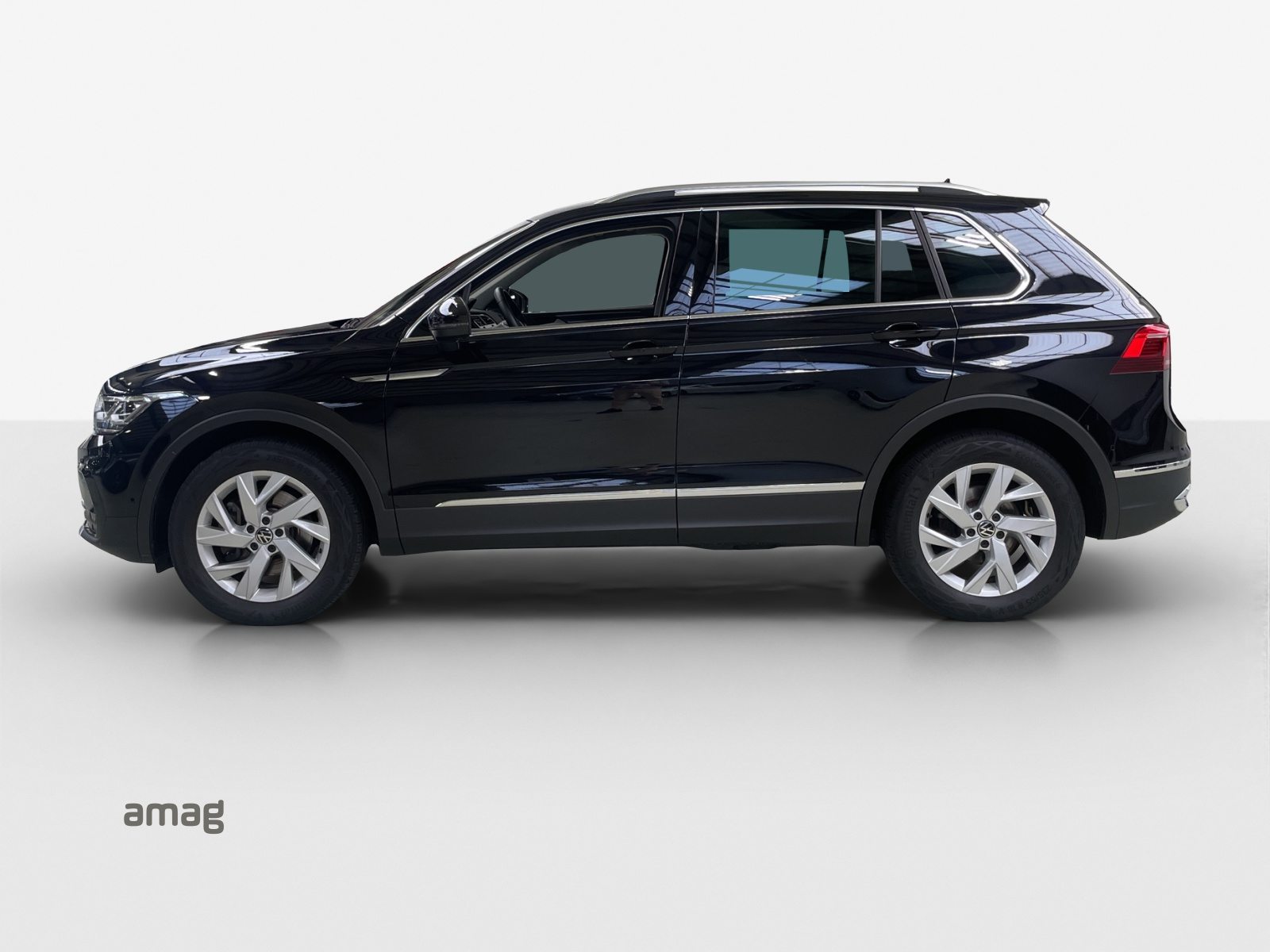 VW Tiguan Elegance, Diesel, Occasion / Gebraucht, Automatik - 2
