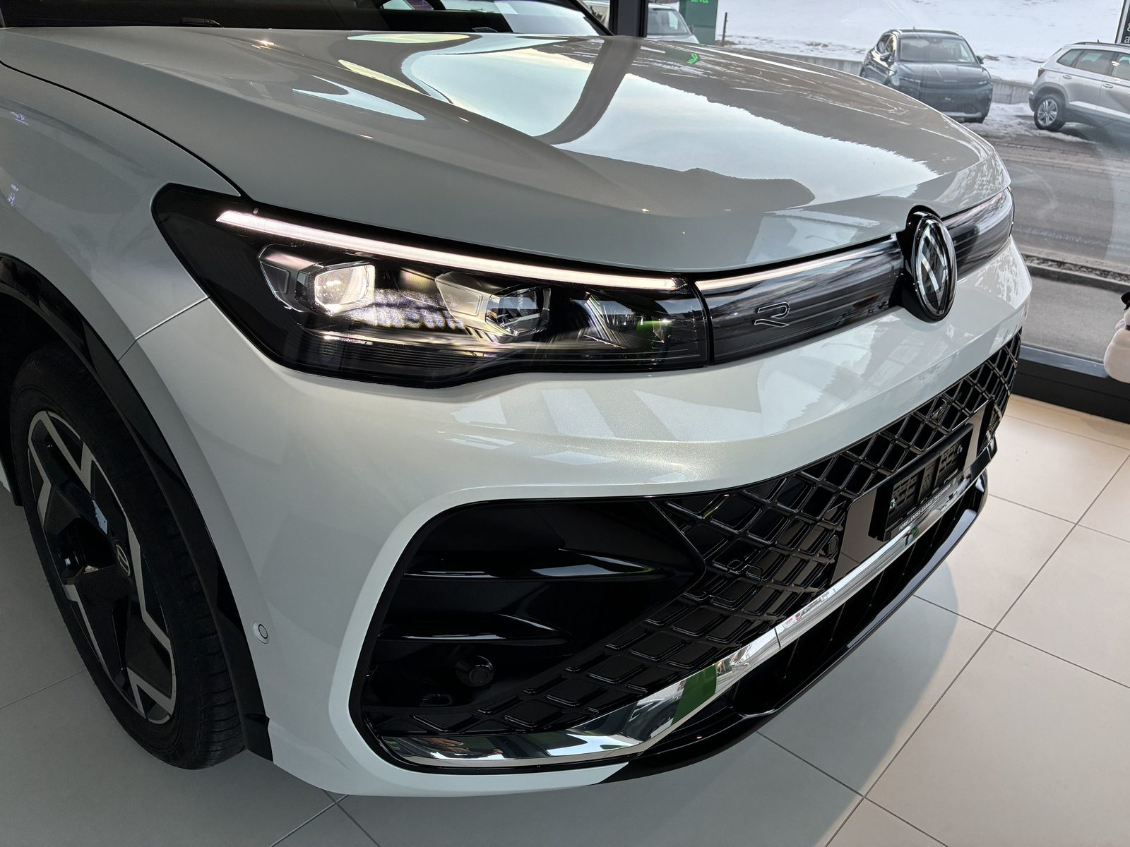 VW Tiguan R-Line, Diesel, Occasion / Utilisé, Automatique - 3