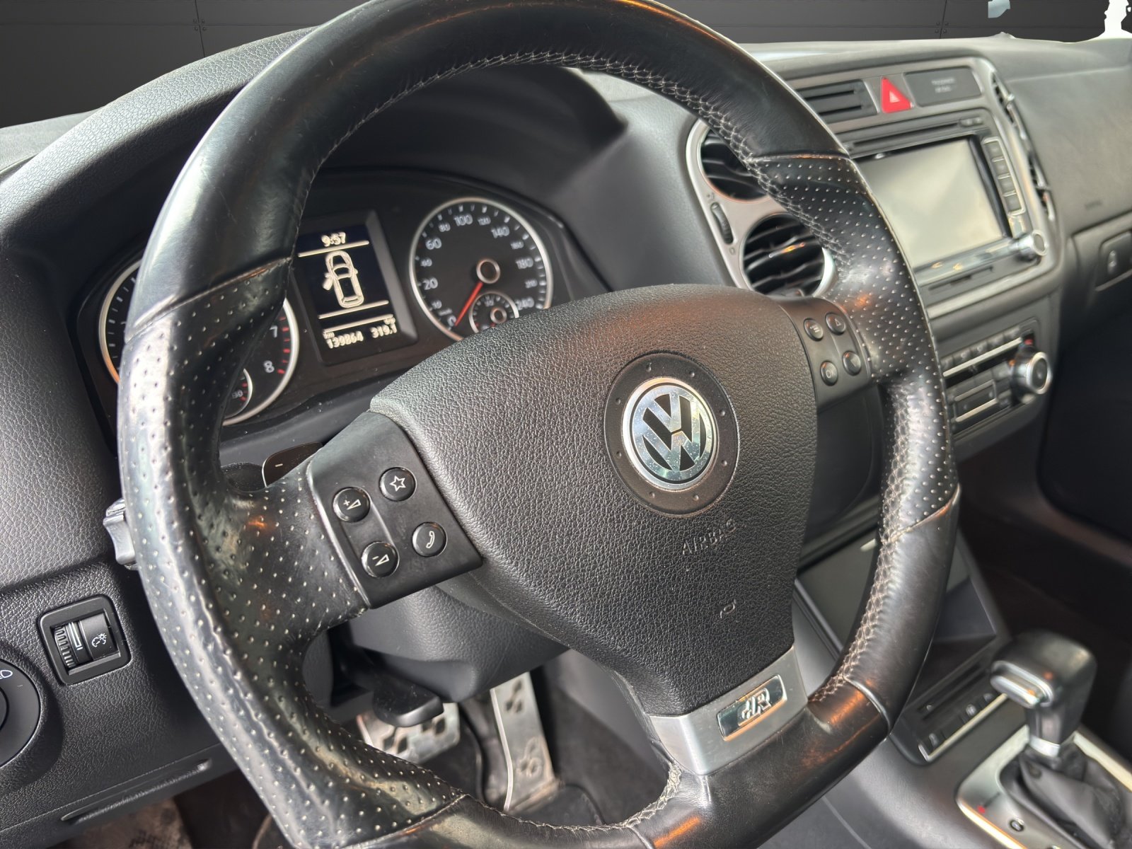 VW Tiguan 2.0 TSI SportStyle Tiptronic, Benzin, Occasion / Gebraucht, Automatik - 5