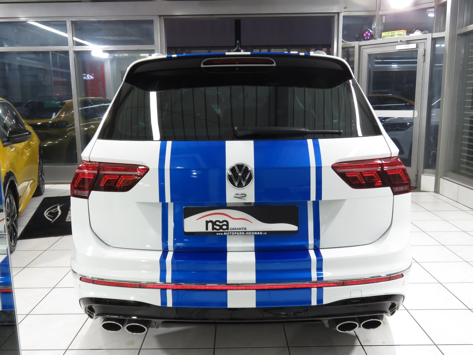VW Tiguan 2.0 TSI R 4-Motion DSG, Benzin, Occasion / Gebraucht, Automatik - 5