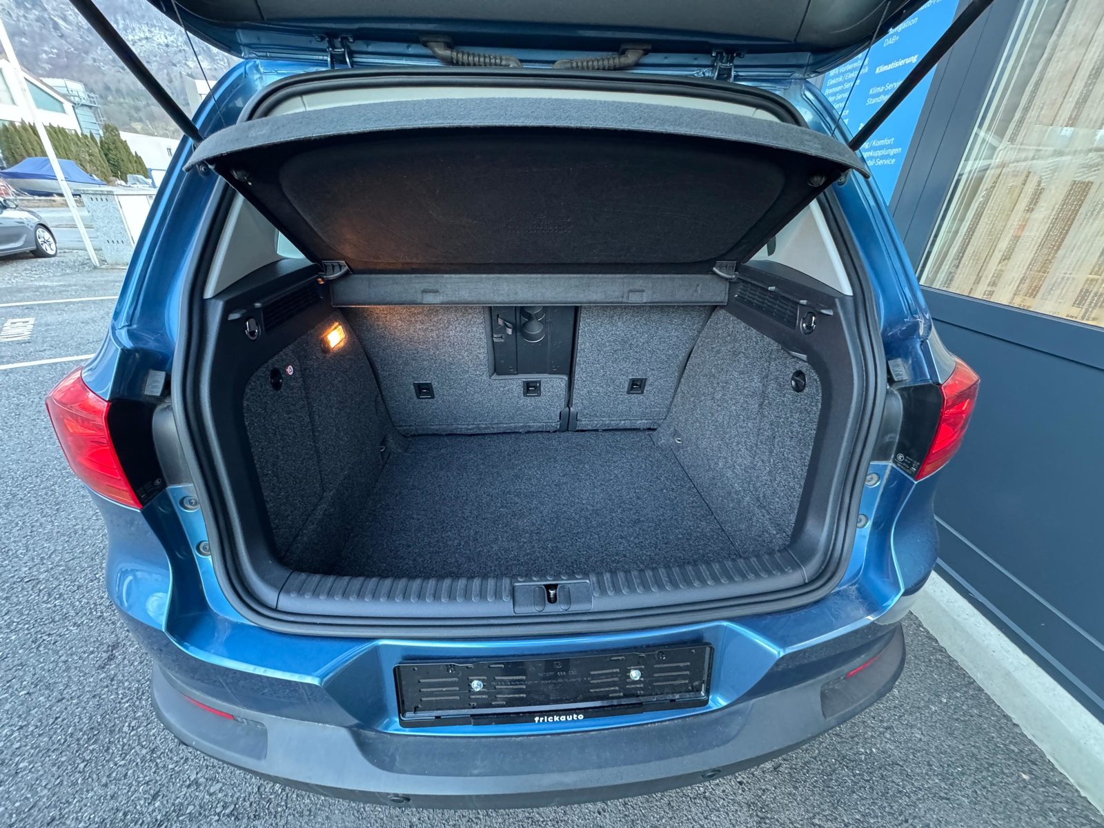VW Tiguan 2.0 TSI 180 Track & Field DSG, Essence, Occasion / Utilisé, Automatique - 7