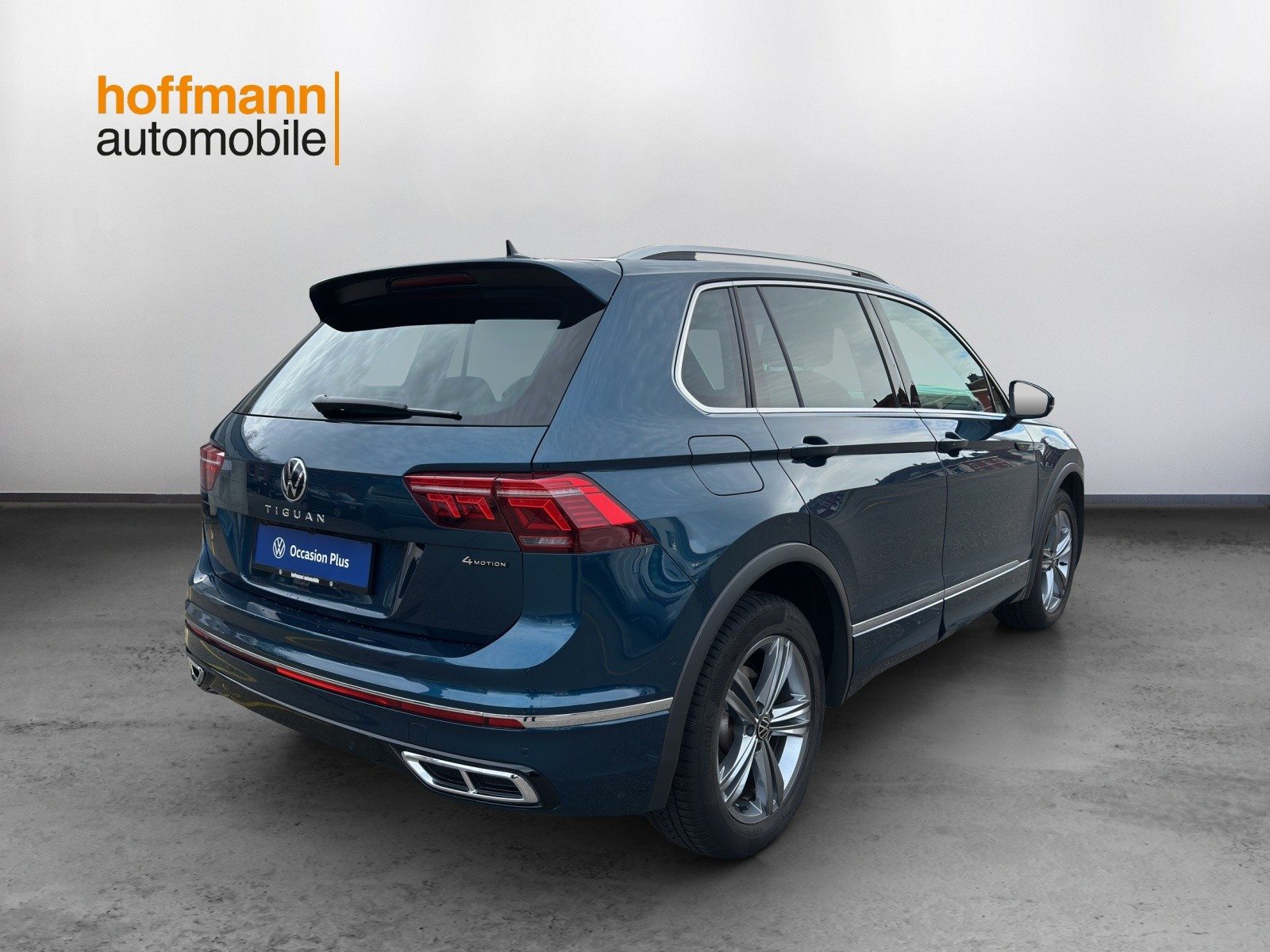 VW Tiguan R-Line, Petrol, Second hand / Used, Automatic - 4