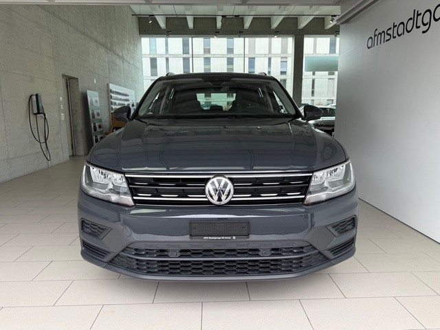 VW Tiguan Trendline, Essence, Occasion / Utilisé, Manuelle - 2