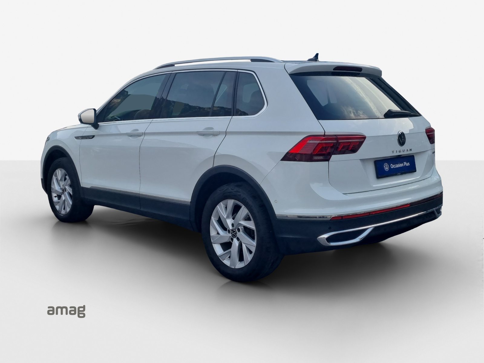 VW Tiguan Elegance, Diesel, Occasion / Gebraucht, Automatik - 3