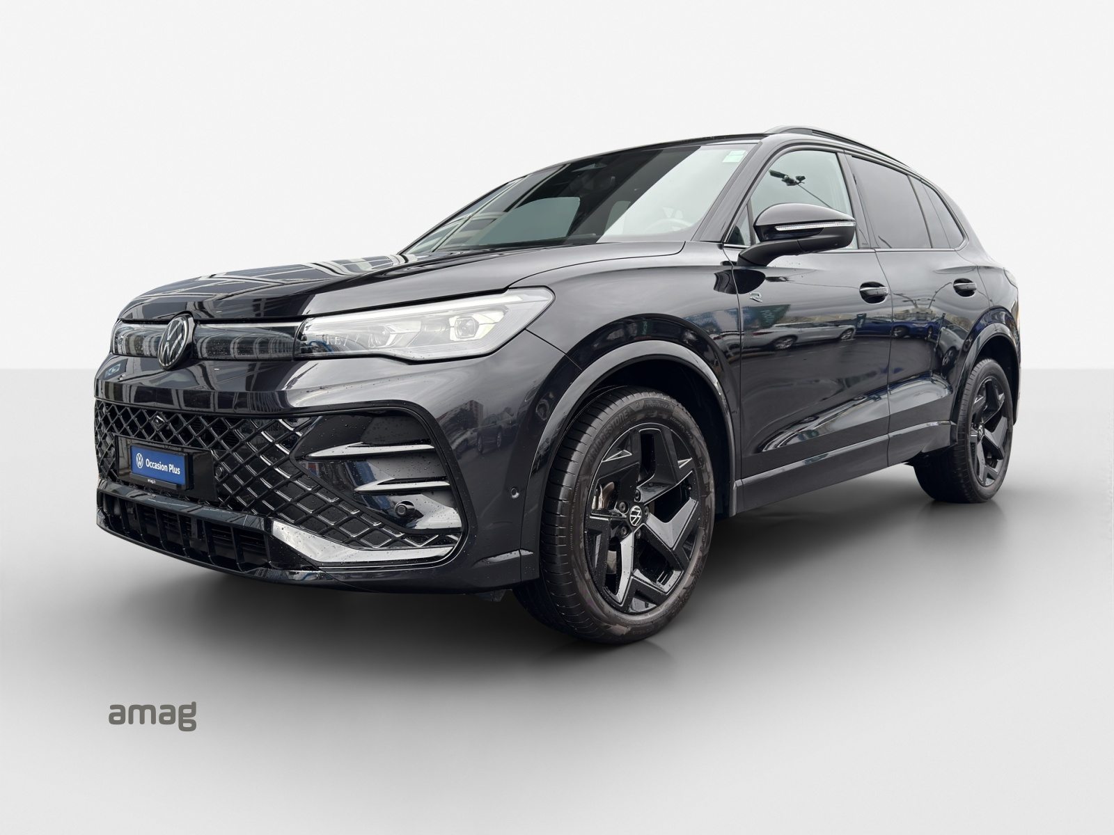 VW Tiguan R-Line