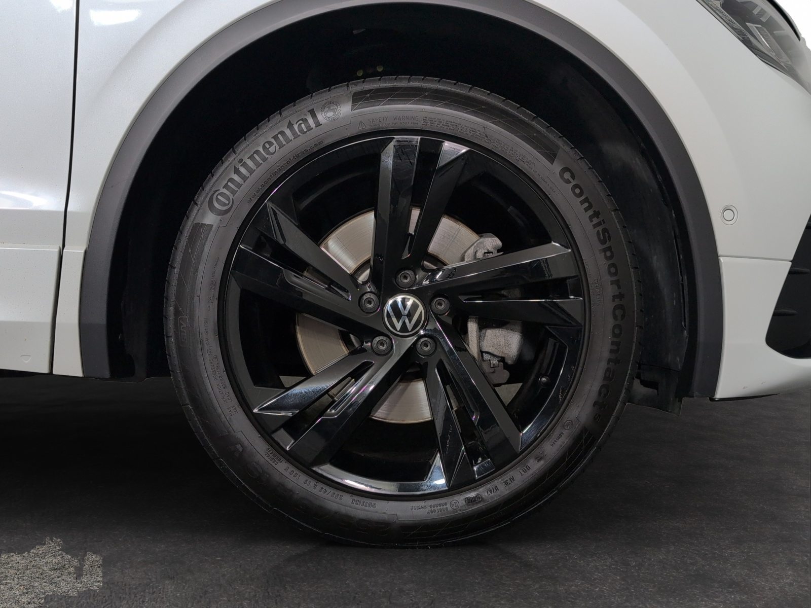 VW Tiguan R-Line, Benzina, Occasioni / Usate, Automatico - 5