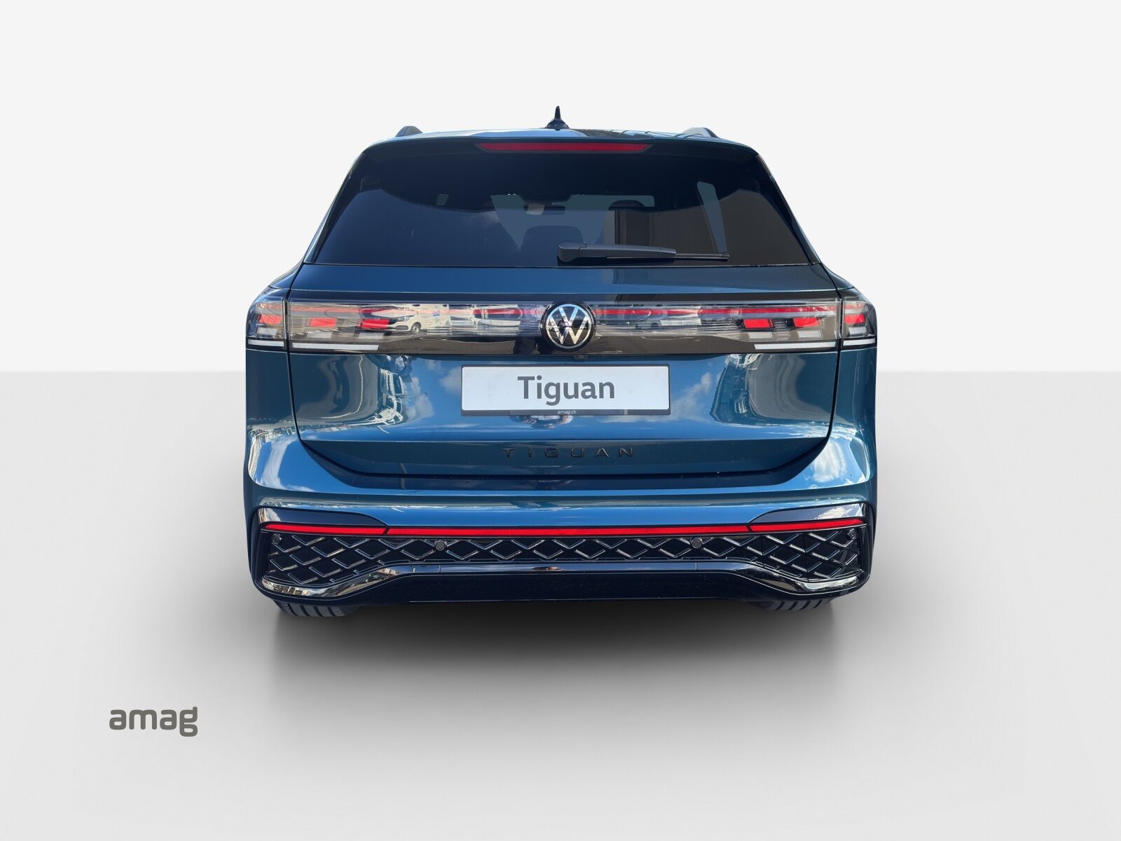 VW Tiguan R-Line, Benzin, Occasion / Gebraucht, Automatik - 5