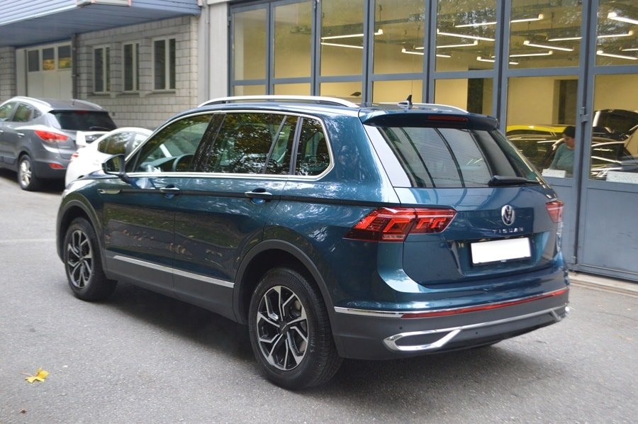 VW Tiguan 2.0 TDI SCR Elegance 4Motion DSG, Diesel, Occasioni / Usate, Automatico - 5