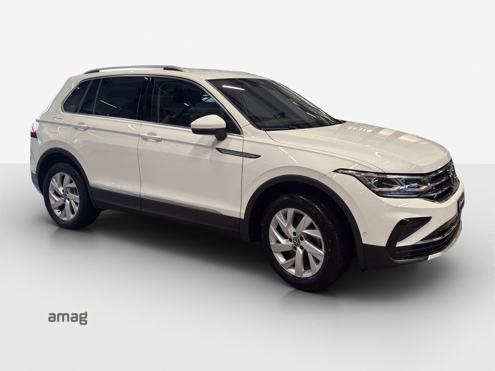 VW Tiguan Elegance, Diesel, Occasion / Gebraucht, Automatik - 6