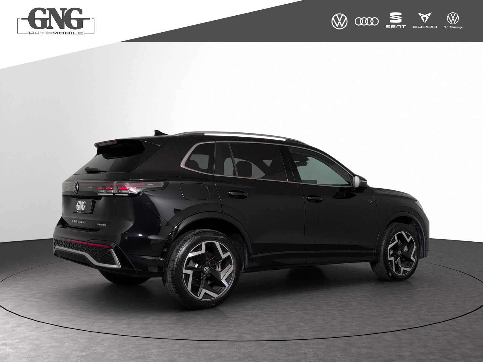 VW Tiguan R-Line, Voll-Hybrid Benzin/Elektro, Occasion / Gebraucht, Automatik - 3