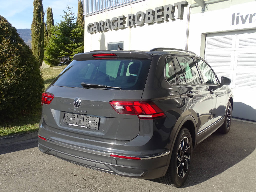 VW Tiguan 1.5 TSI Life DSG 2WD, Essence, Occasion / Utilisé, Automatique - 3