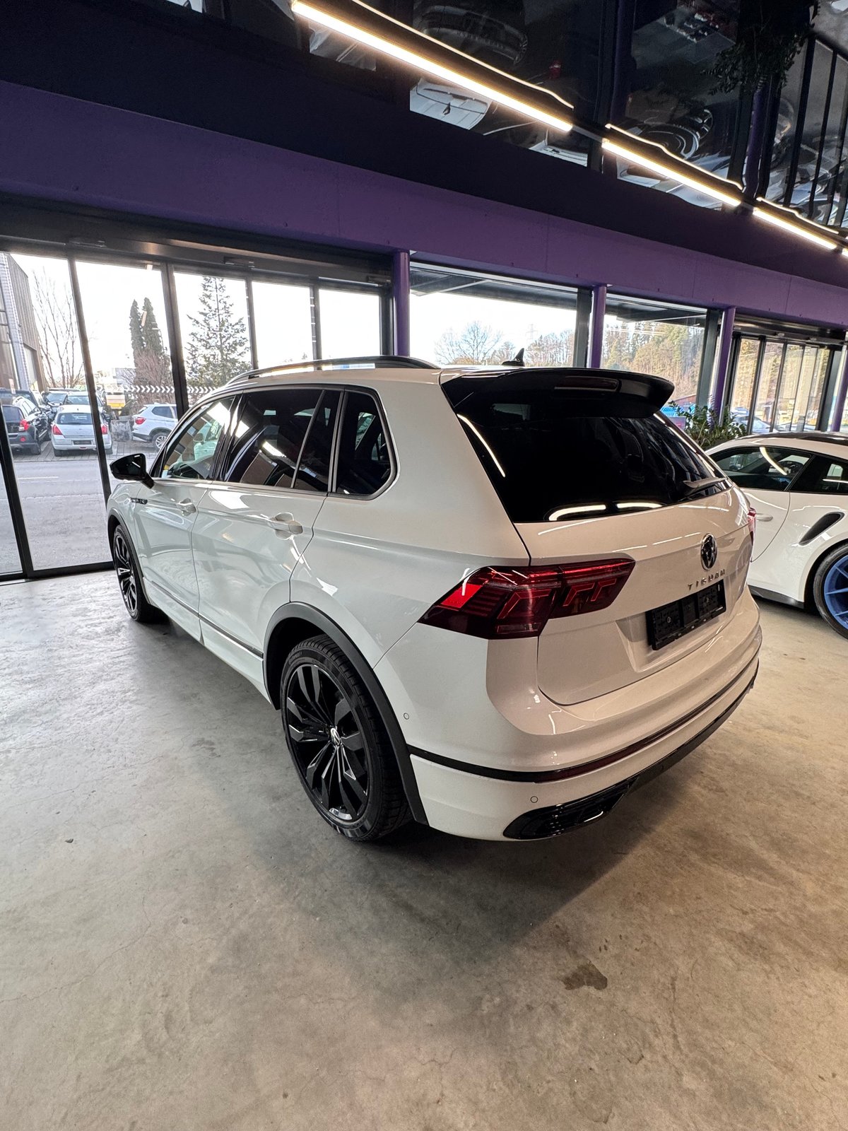 VW Tiguan 2.0 TDI SCR R-Line 4Motion DSG, Diesel, Occasioni / Usate, Automatico - 2