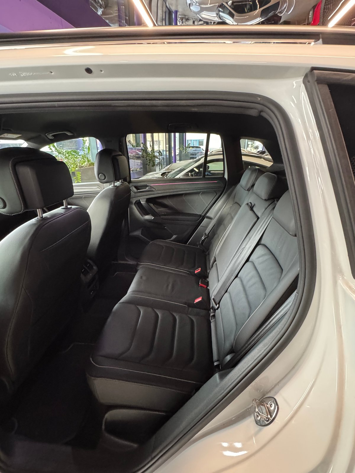 VW Tiguan 2.0 TDI SCR R-Line 4Motion DSG, Diesel, Occasioni / Usate, Automatico - 4