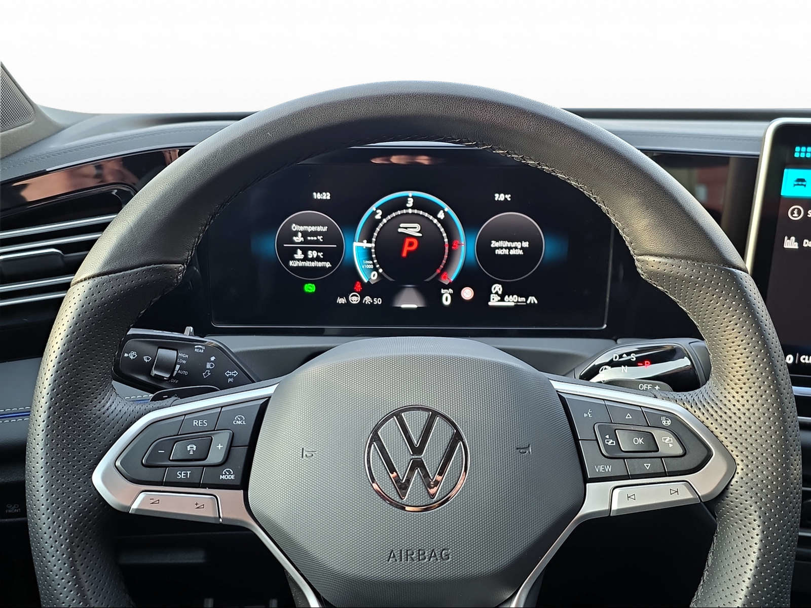 VW Tiguan R-Line, Diesel, Second hand / Used, Automatic - 5
