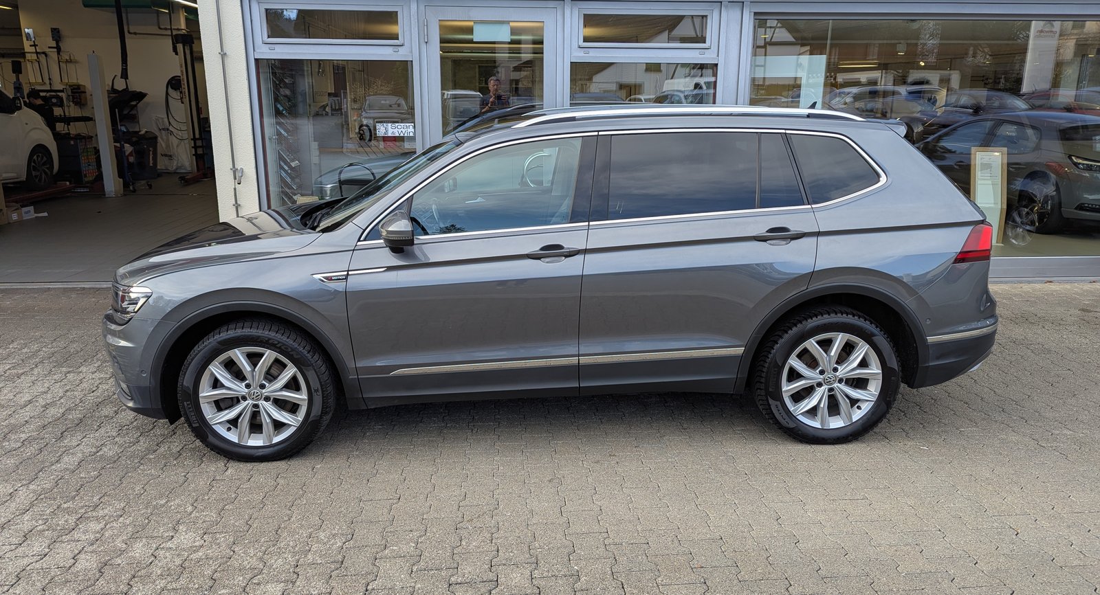 VW Tiguan Allspace 2.0 TDI SCR Highline 4Motion DSG, Diesel, Occasion / Gebraucht, Automatik - 4