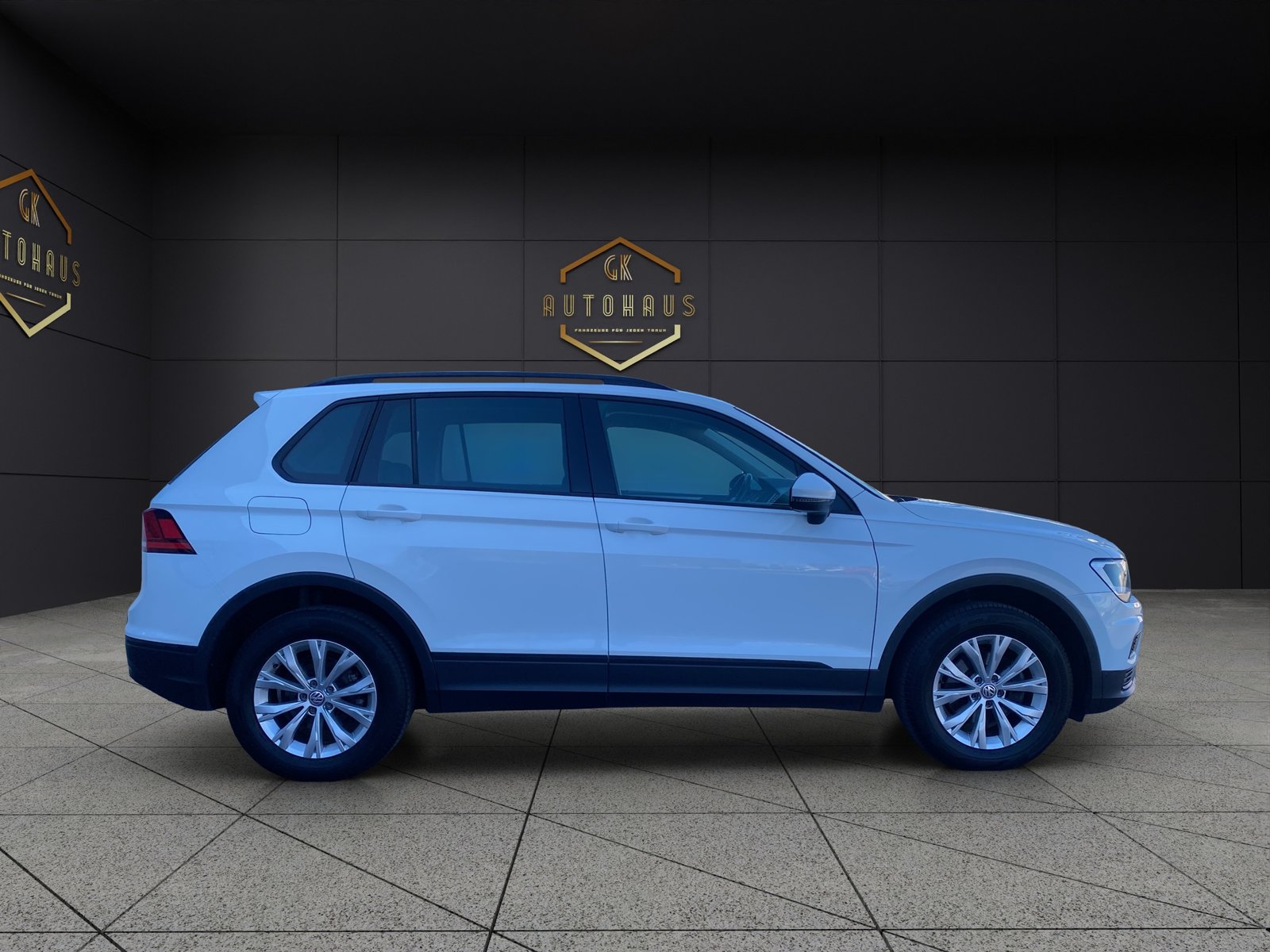 VW Tiguan 2.0 TDI SCR Comfortline 4Motion DSG, Diesel, Occasioni / Usate, Automatico - 7