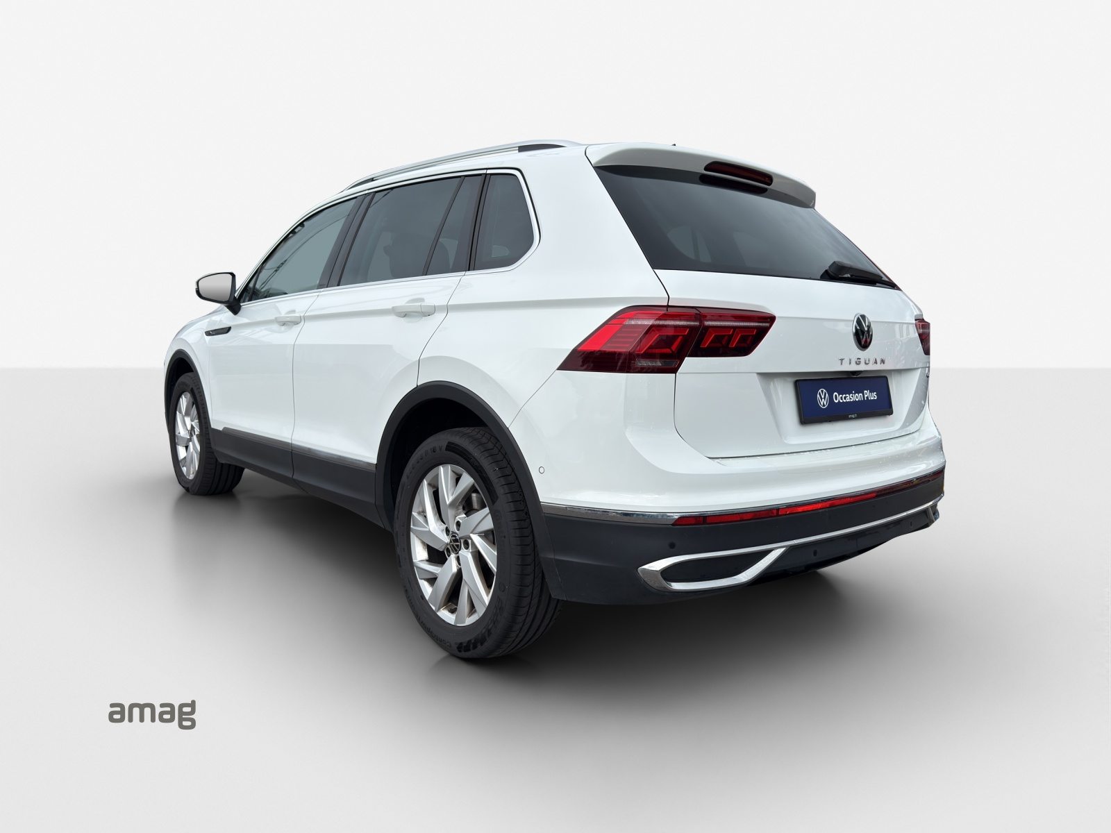 VW Tiguan Elegance, Diesel, Second hand / Used, Automatic - 3