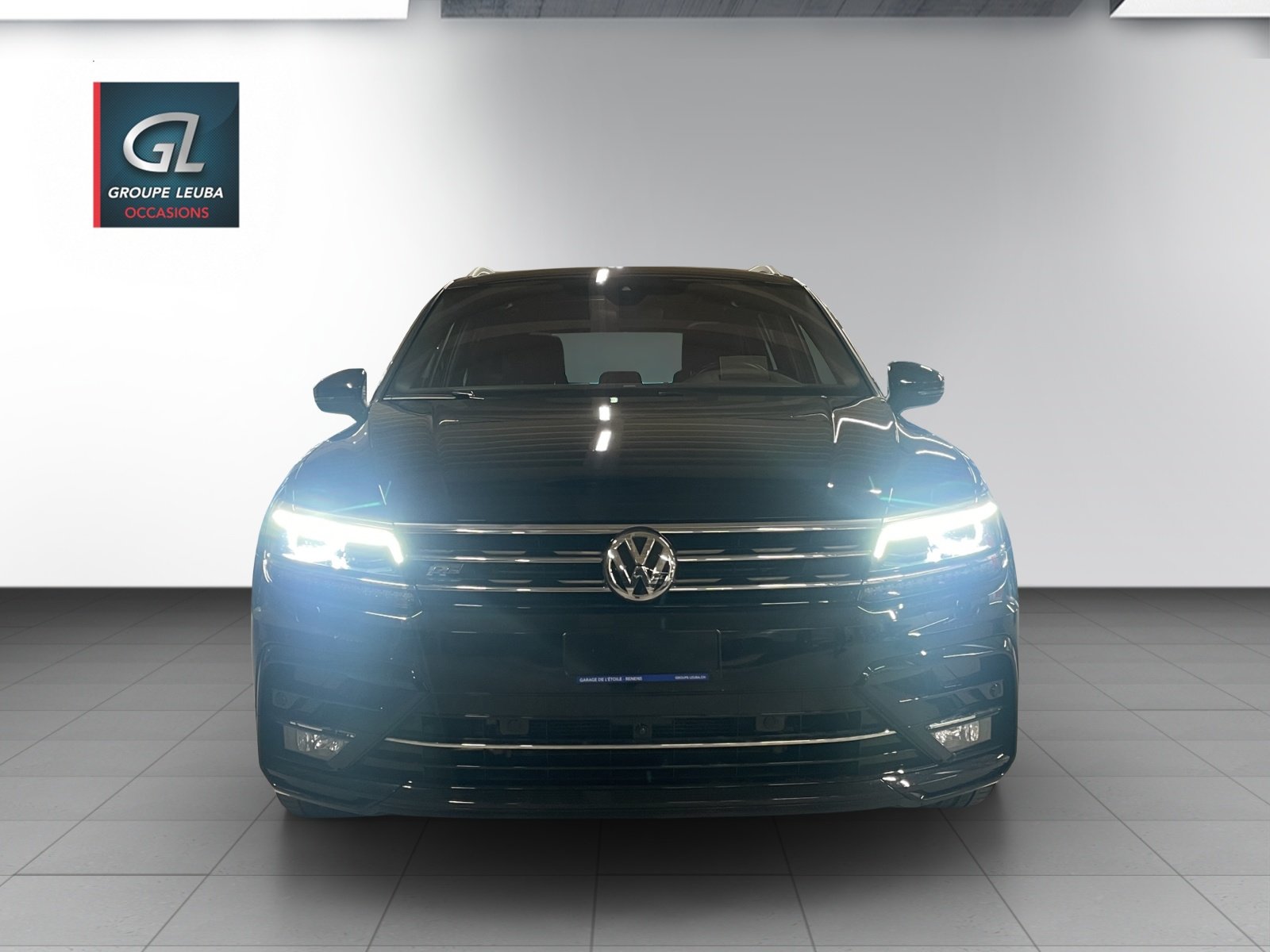 VW Tiguan 2.0TSI High 4M, Benzin, Occasion / Gebraucht, Automatik - 2