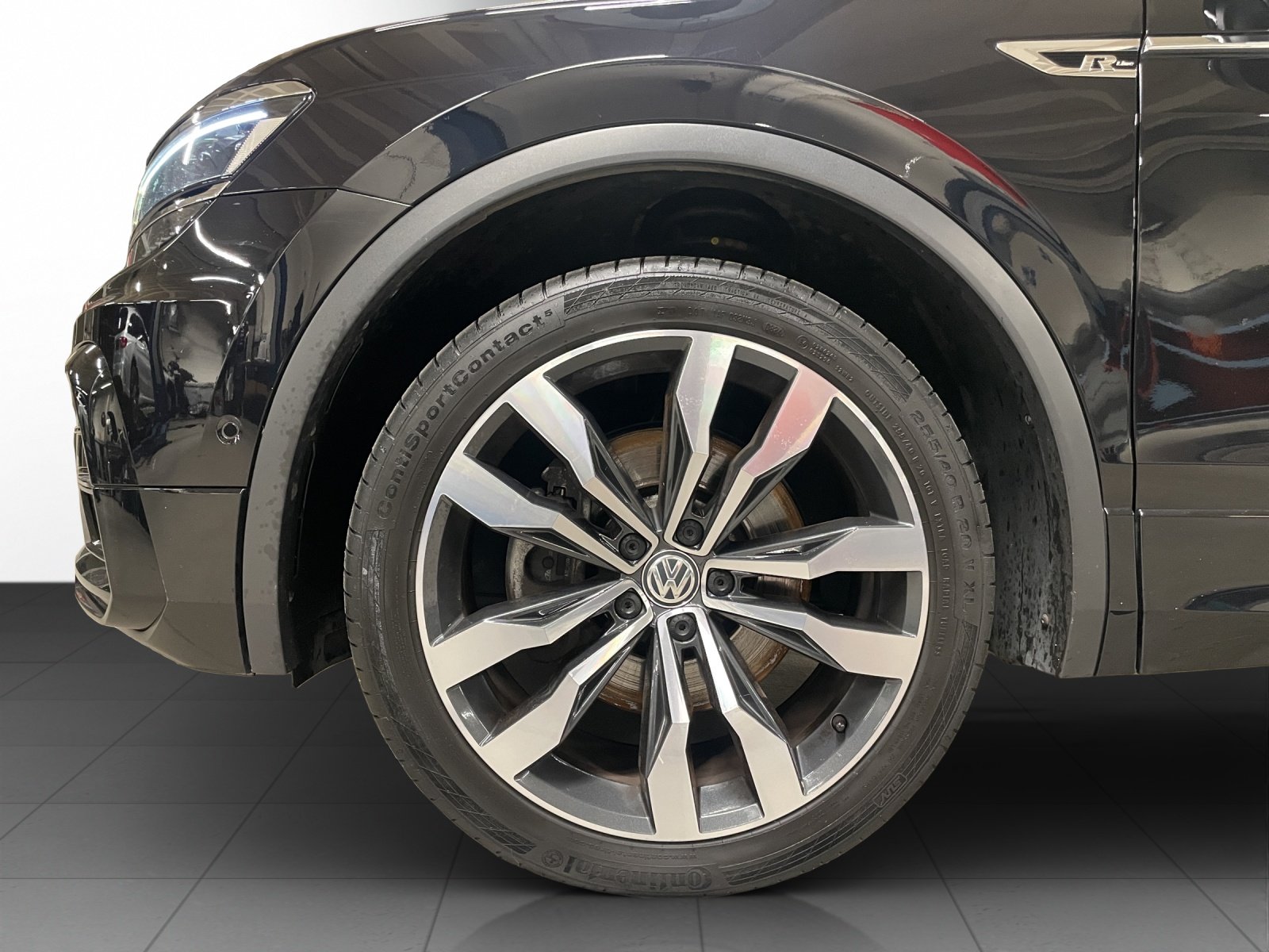 VW Tiguan 2.0TSI High 4M, Benzin, Occasion / Gebraucht, Automatik - 4