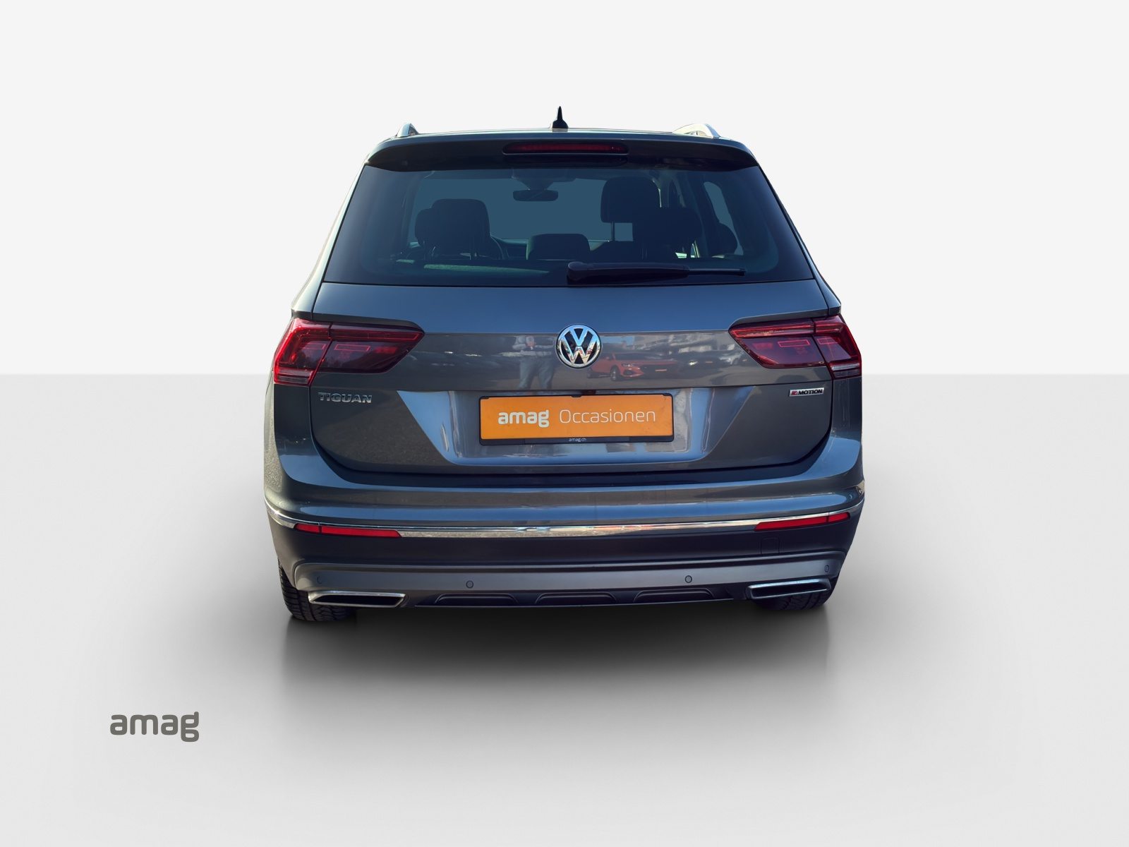 VW Tiguan Highline, Petrol, Second hand / Used, Automatic - 4