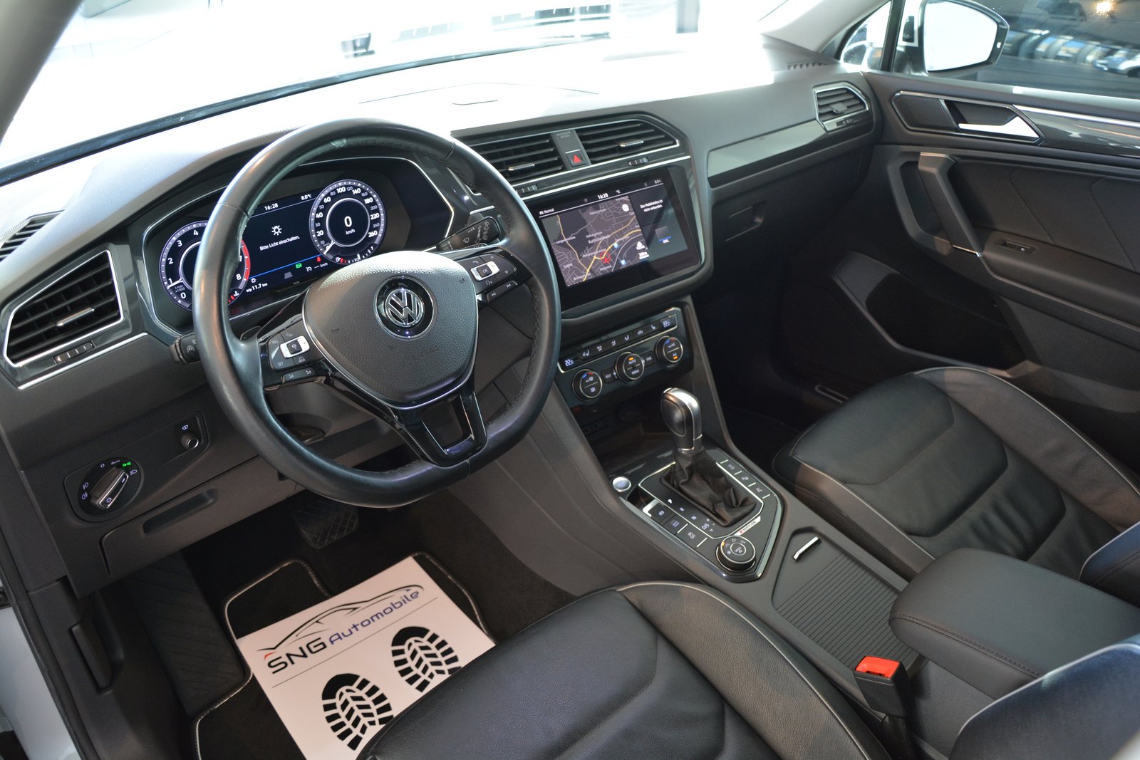 VW Tiguan Allspace 2.0TSI Highline 4Motion DSG, Essence, Occasion / Utilisé, Automatique - 5