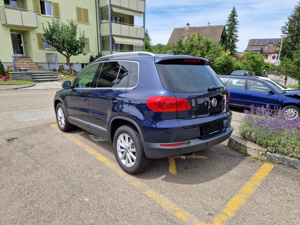 VW TIGUAN 2.0 TDI BMT Lounge DSG, Diesel, Occasion / Gebraucht, Automatik - 2